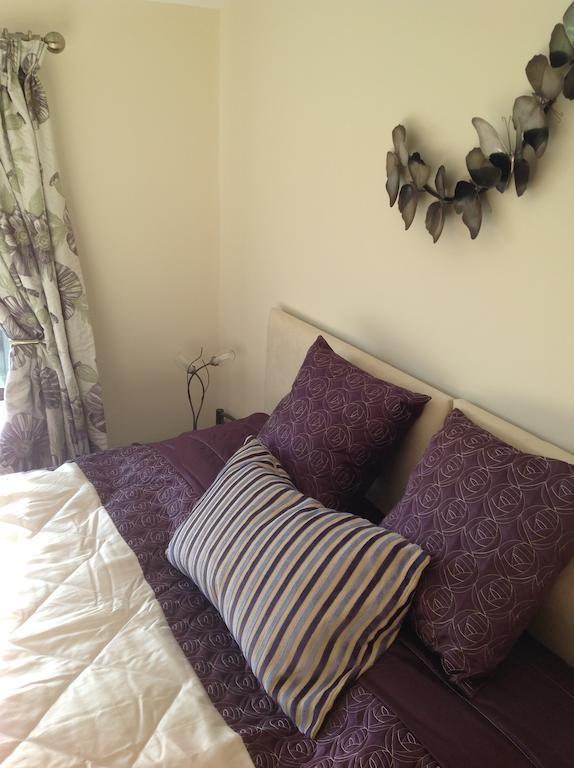 Redroofs Bed & Breakfast เท็นเบอรี ภายนอก รูปภาพ