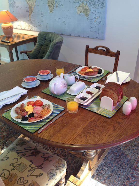 Redroofs Bed & Breakfast เท็นเบอรี ภายนอก รูปภาพ